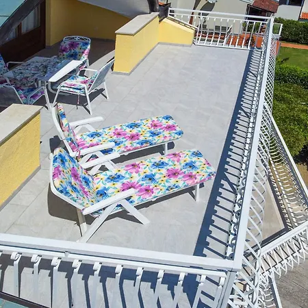 Mona Lisa - Croatia Apartman *