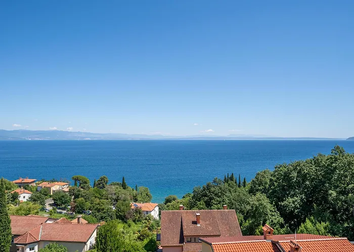 Mona Lisa - Croatia Apartment Lovran