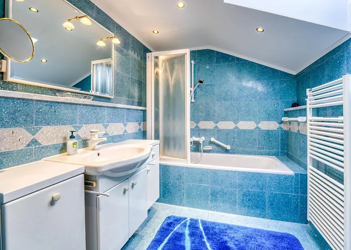 Mona Lisa - Croatia * Lovran