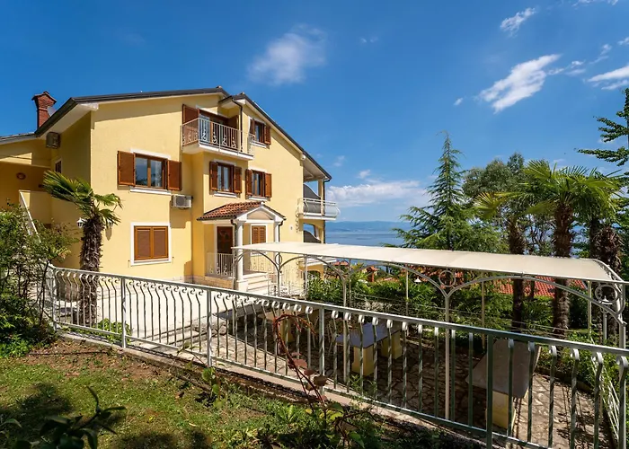 Apartment Mona Lisa - Croatia Lovran