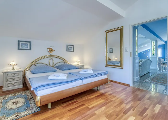 Mona Lisa - Croatia Lovran