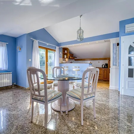 Mona Lisa - Croatia * Lovran